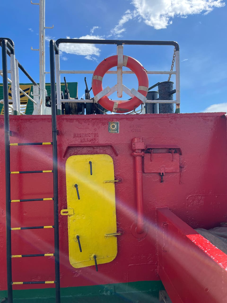 Vessel Image